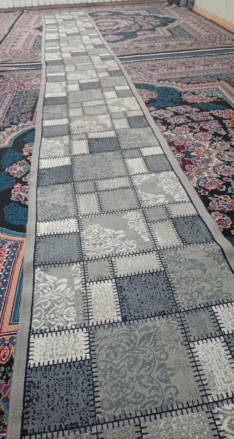 کناره فرش|فرش|تربتحیدریه, باغ سلطانی|دیوار