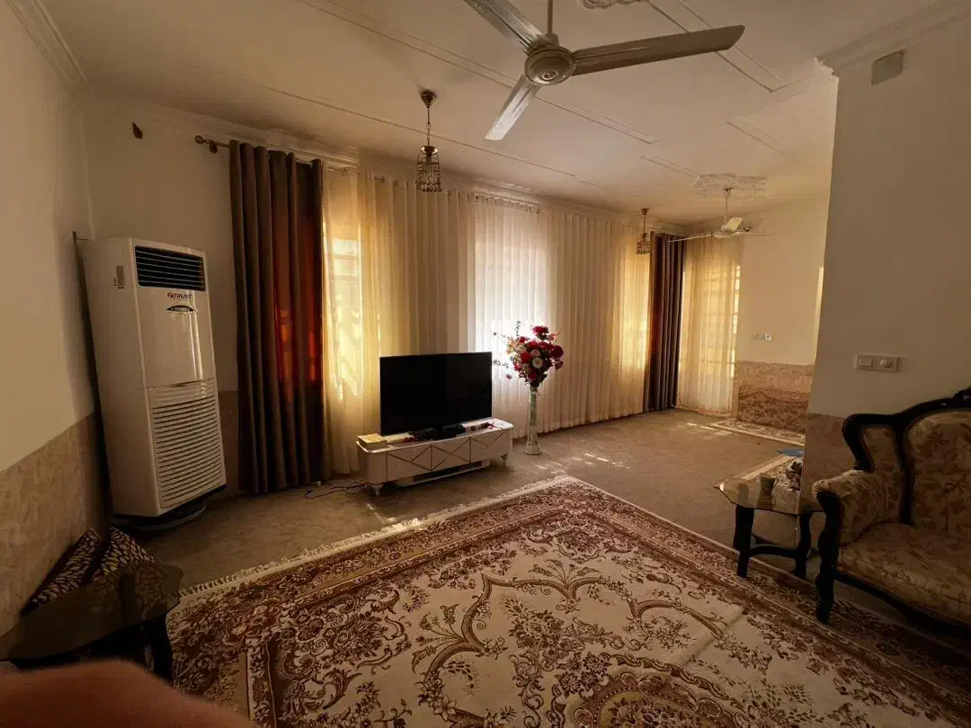 فروش خانه ویلایی سر خیابان اصلی اهرم|فروش خانه و ویلا|اهرم, |دیوار