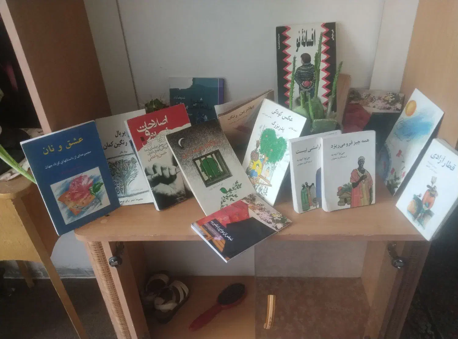 چندعددکتاب داستان بفروش میرسد|کتاب و مجله آموزشی|رفسنجان, |دیوار