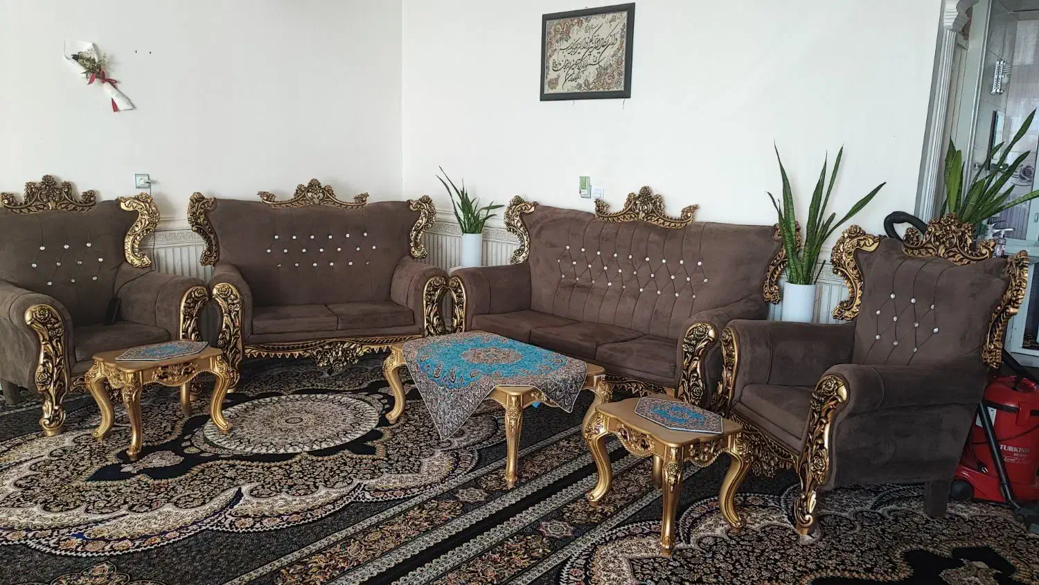 مبل دست دوم هفت نفره|مبلمان خانگی و میز عسلی|یاسوج, |دیوار