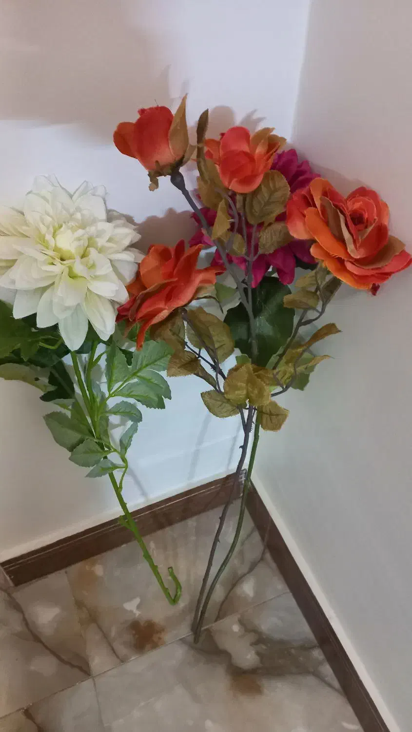 گل شاخه بلند|گل مصنوعی|اراک, |دیوار