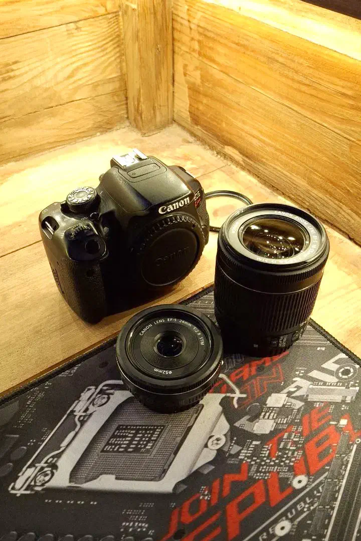 دوربین کانن۷۰۰dهمراه دو لنز|دوربین عکاسی و فیلم‌برداری|اراک, |دیوار