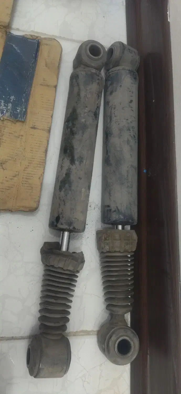 دیسک و صفحه کلاچ و کمک فنر عقب سمند|قطعات یدکی و لوازم جانبی|کرج, کیانمهر|دیوار