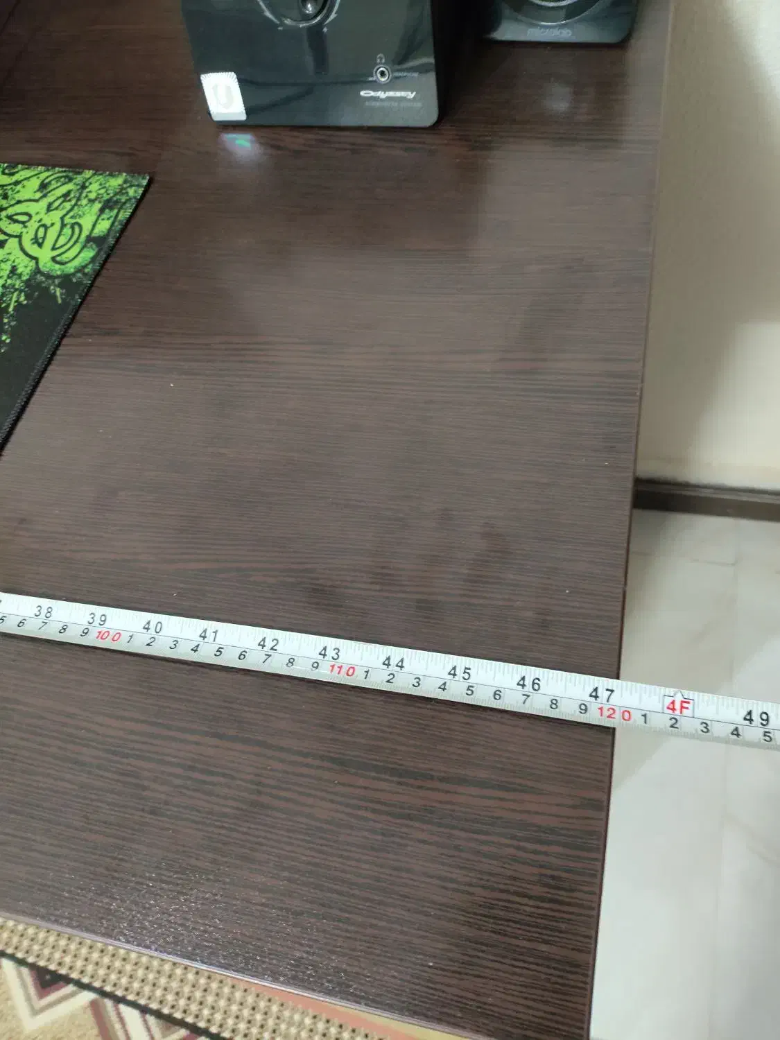 میز کامپیوتر|میز تحریر و کامپیوتر|شاهینشهر, خانه کارگر|دیوار