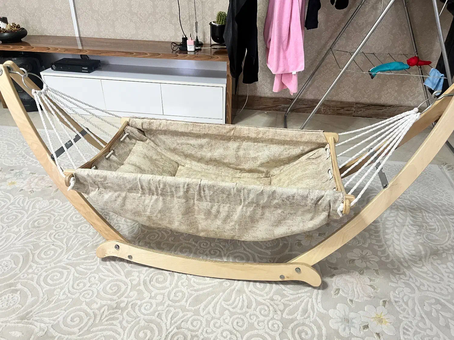 ننو( گهواره نوزاد)|اسباب و اثاث بچه|رشت, یخسازی|دیوار
