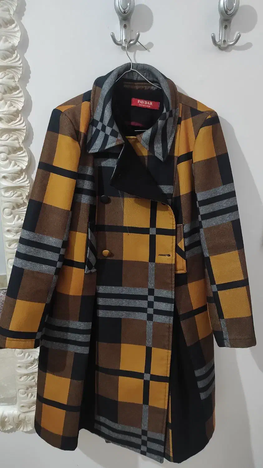 پالتو|لباس|ارومیه, |دیوار