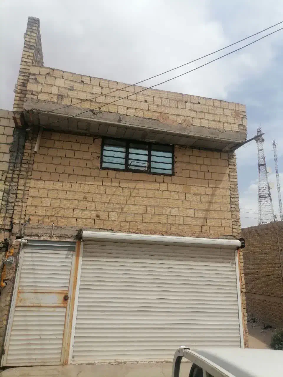 فروش فوری مغازه تجاری مسکونی|فروش مغازه و غرفه|یزد, |دیوار