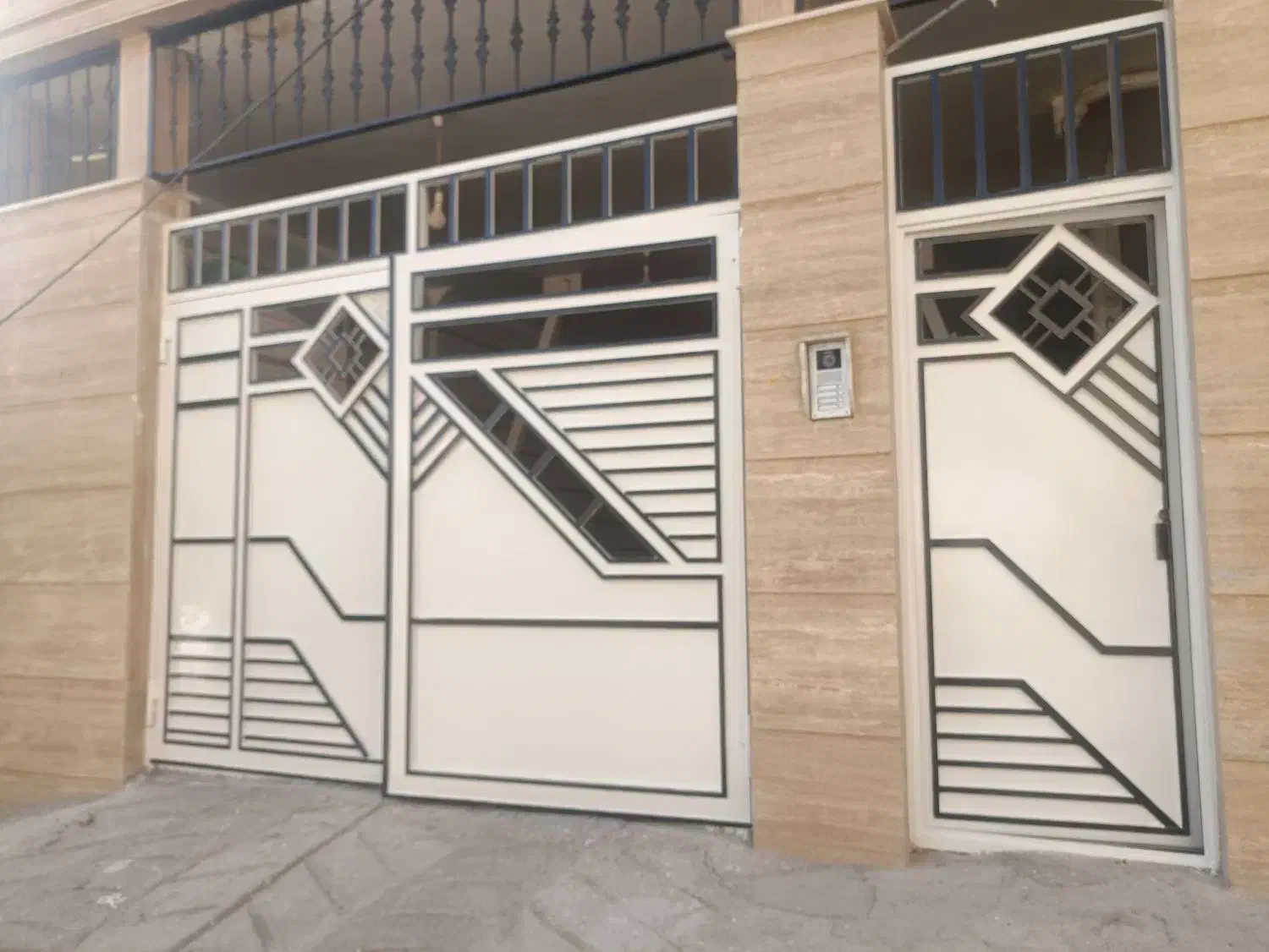 رنگ کاری و نقاشی ساختمان|خدمات پیشه و مهارت|خاوه, |دیوار