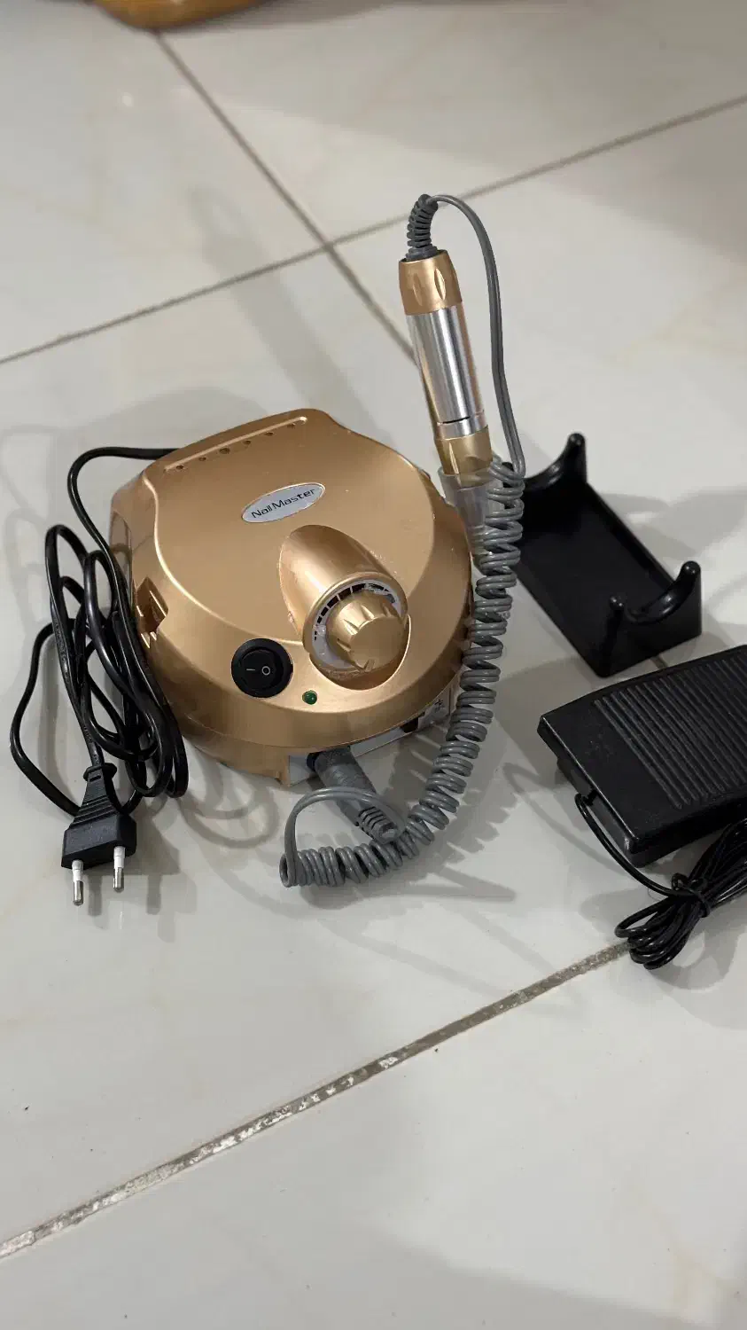 سوهان برقی|آرایشگاه و سالن‌های زیبایی|بابل, |دیوار