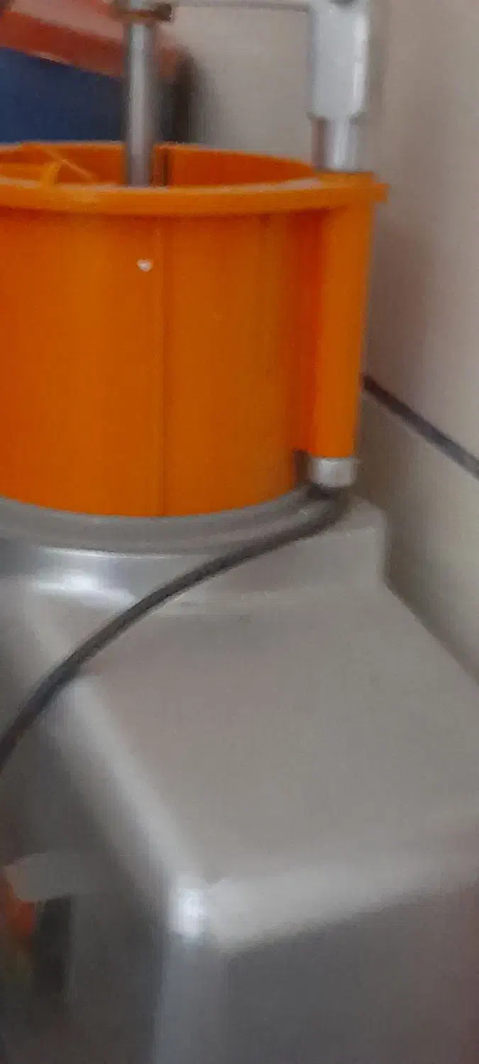 یک دستگاه اسلایزر میوهوپیاز مخصوص تالارها|کافیشاپ و رستوران|اراک, |دیوار