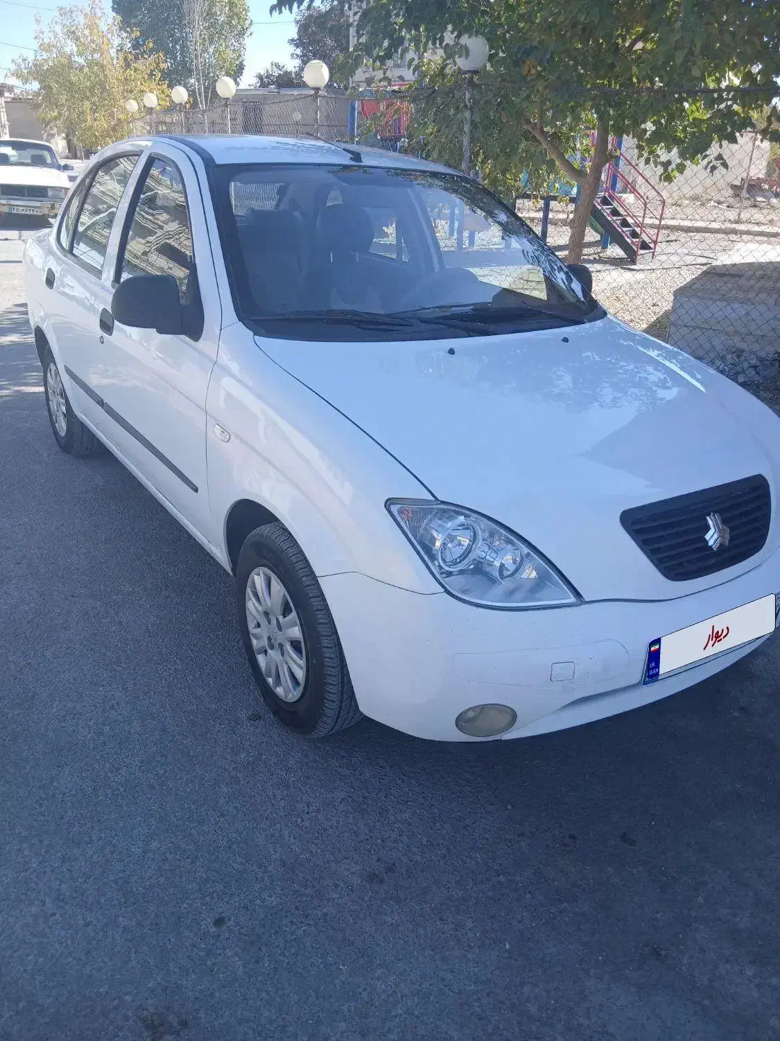 تیبا ۹۸دوگانه بی رنگ سالم|خودرو سواری و وانت|رزن, |دیوار