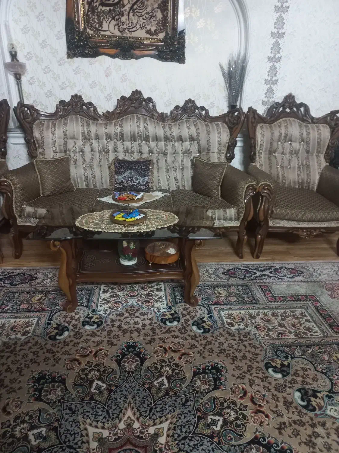 مبل سلطنتی|مبلمان خانگی و میز عسلی|قم, آزادگان|دیوار