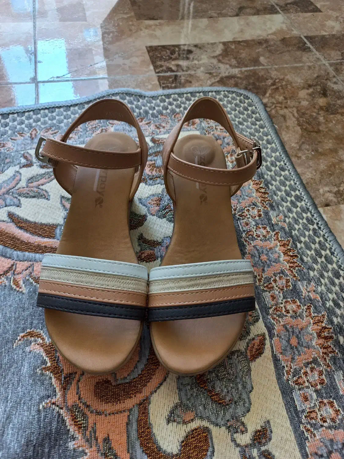 صندل|کیف، کفش، کمربند|سنندج, |دیوار