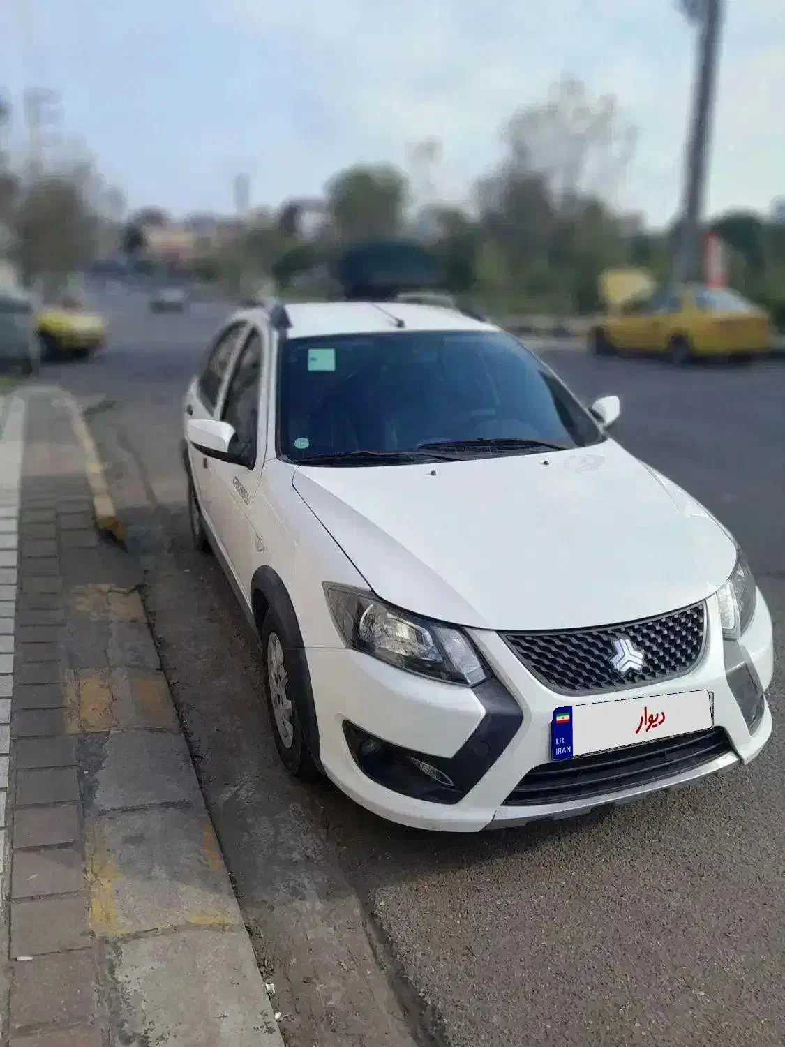 ماشین کوییک فروش ومعاوضه|خودرو سواری و وانت|لاهیجان, کوی زمانی|دیوار