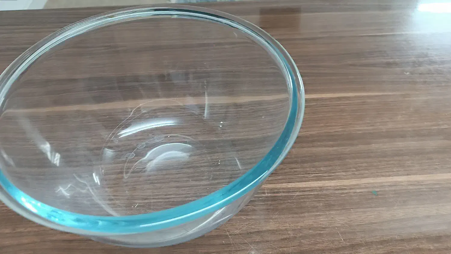 ۴عدد کاسه بزرگ|ظروف سرو و پذیرایی|قم, دروازه کاشان|دیوار