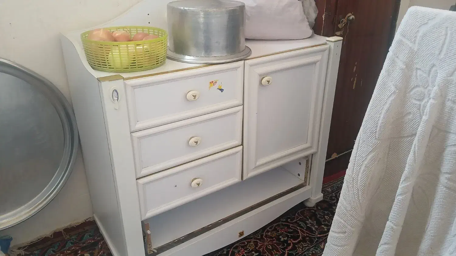 تخت وکمد|تخت و سرویس خواب|خوشاب, |دیوار