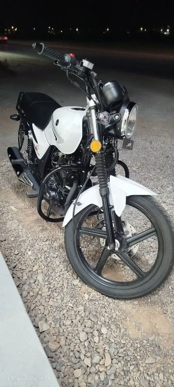 موتور اس وای ام ۱۸۵ سی سی فروشی|موتورسیکلت|یزد, |دیوار