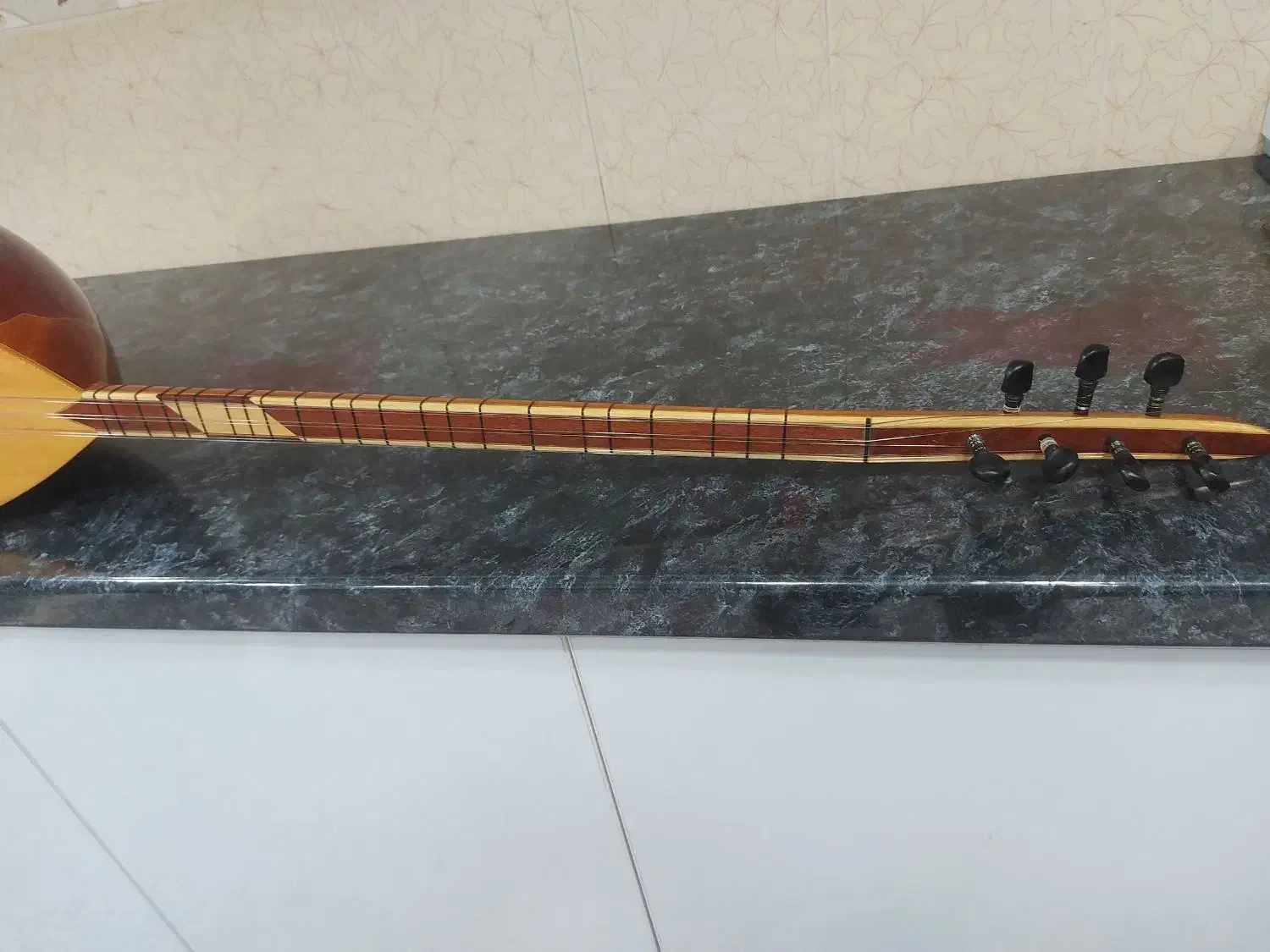 باغلاما دسته بلند حرفه ای|سازهای سنتی|اسلامشهر, شهرک قائمیه|دیوار