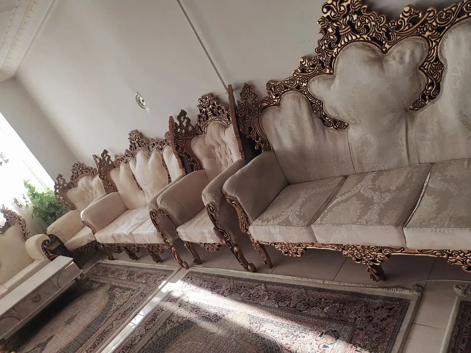 مبلمان سلطنتی درحد نو|مبلمان خانگی و میز عسلی|ارومیه, |دیوار