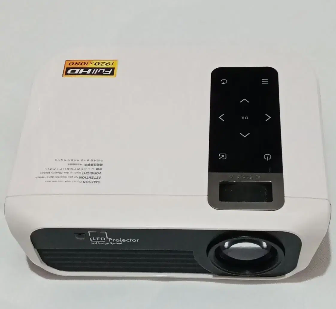 ویدیو پروژکتور Full HD 1920×1080 با صفحه لمسی|تلویزیون و پروژکتور|هشتگرد, شهرک وحدت|دیوار