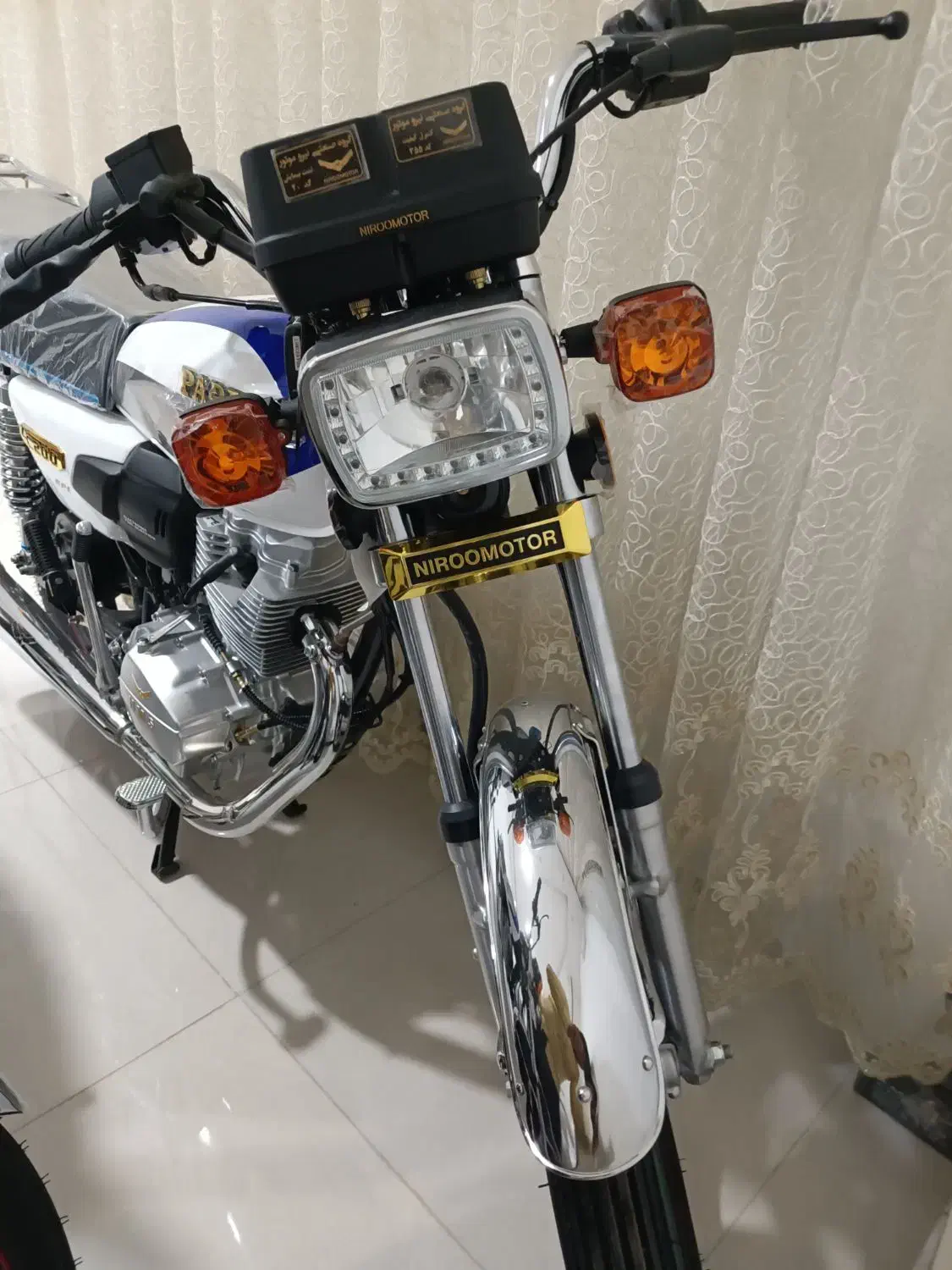 فروش موتور ۲۰۰ پرواز مدل ۴۰۳ خشک روشن نشده خشک خشک|موتورسیکلت|شهرکرد, |دیوار