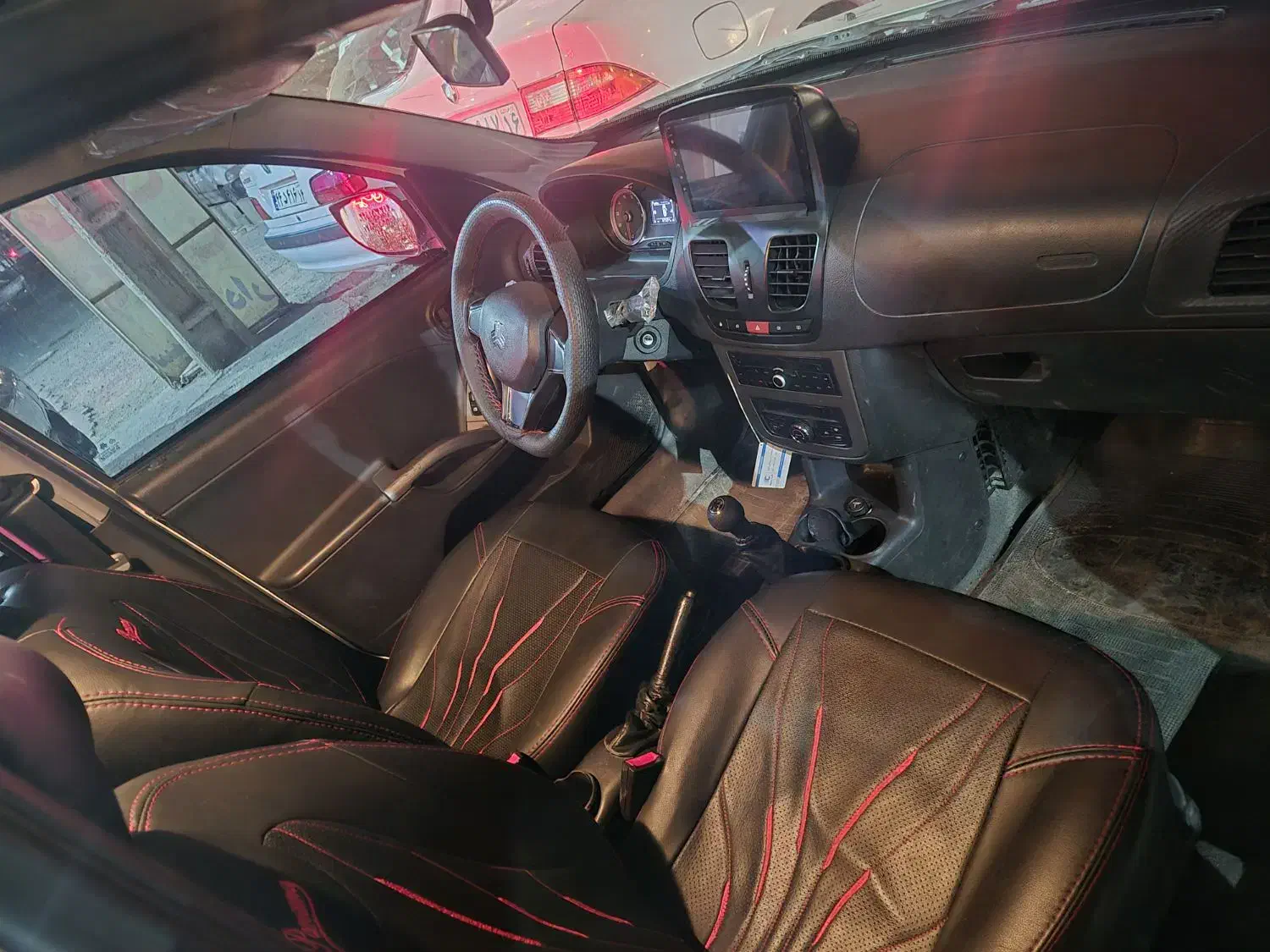 کوییک GXLRمدل ۴۰۳ رینگ و مانیتور|خودرو سواری و وانت|قم, حکمت شمالی|دیوار