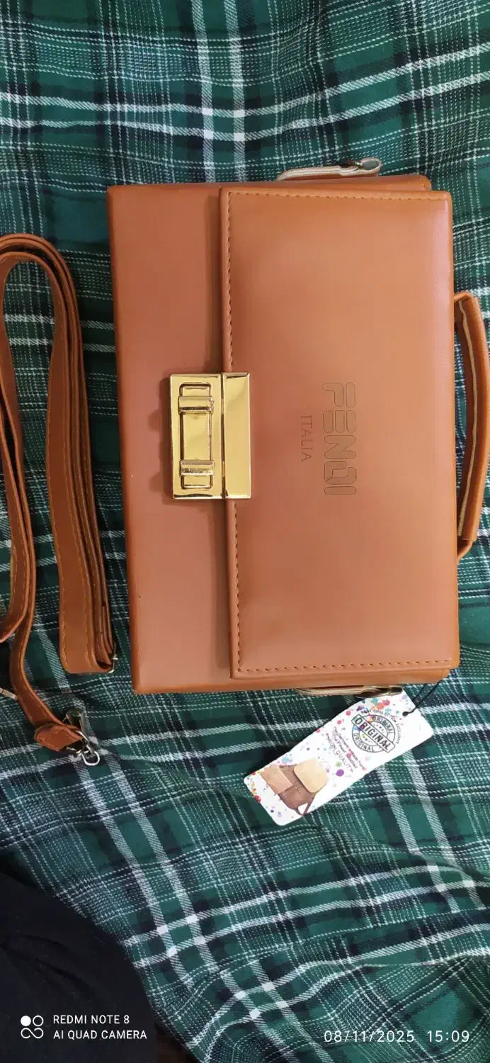 کیف بیرونی|کیف، کفش، کمربند|چمران, |دیوار