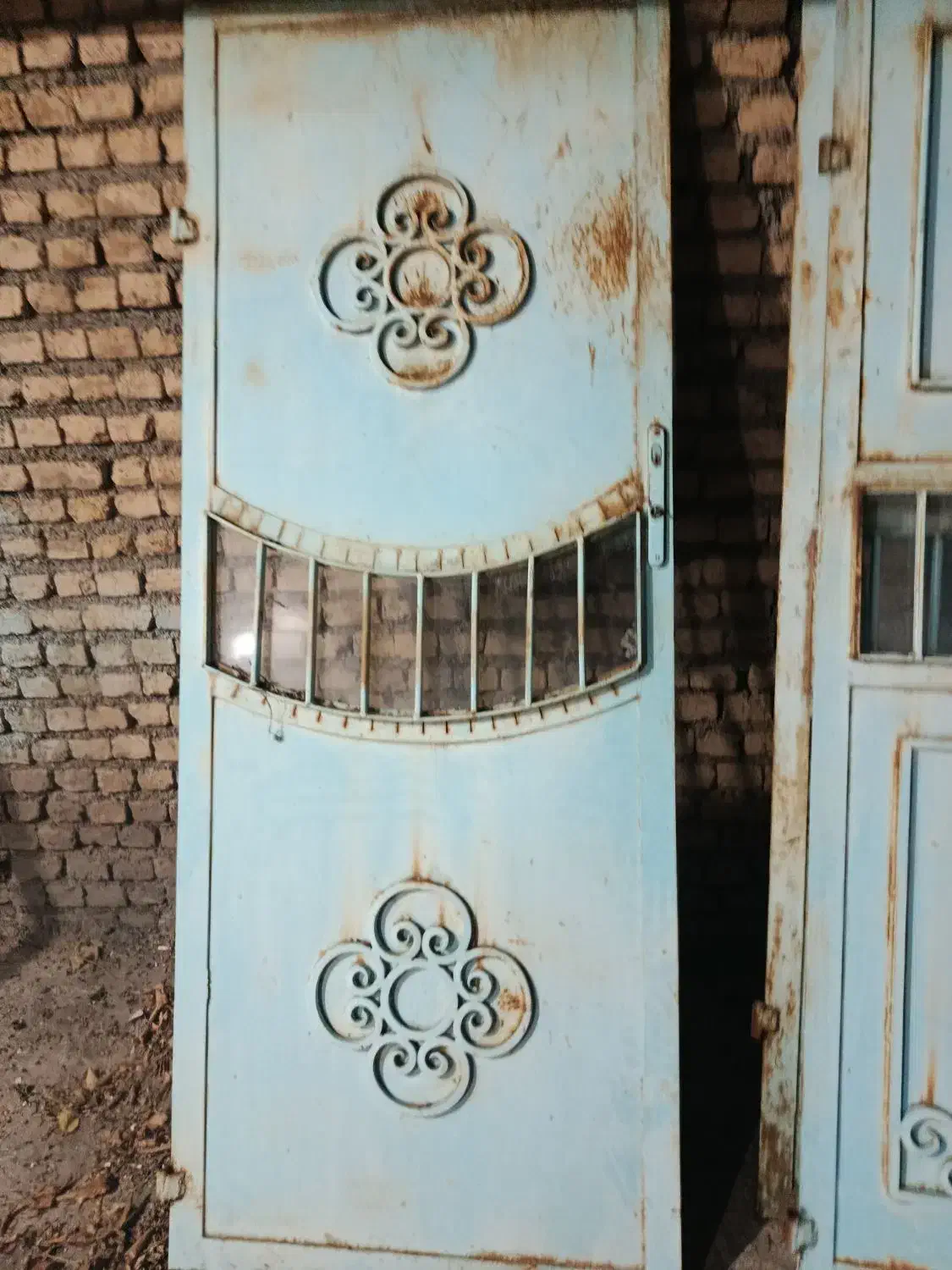 درب پارکینگ|مصالح و تجهیزات ساختمان|هریس, |دیوار