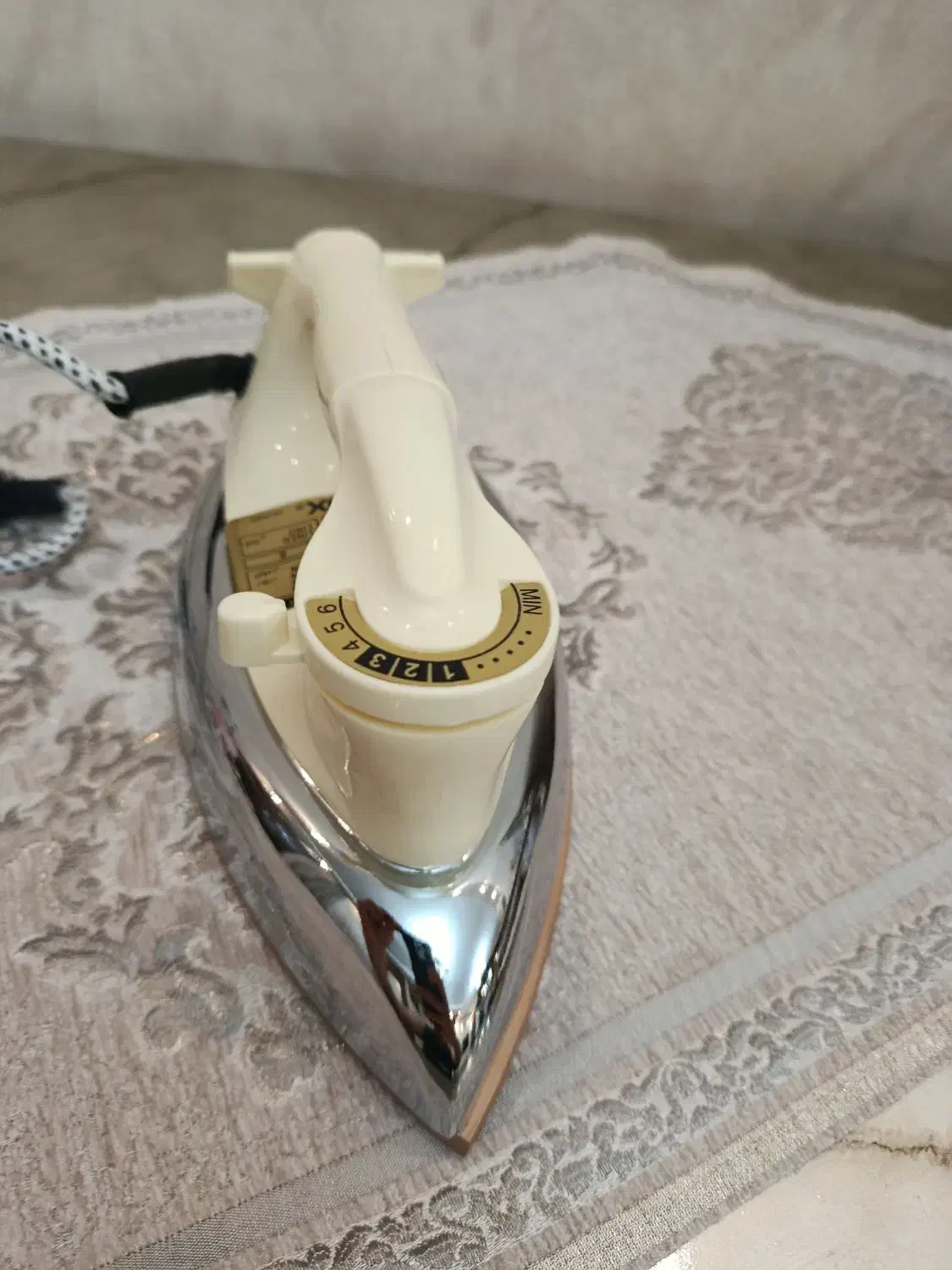 اتو قدیمی نو|اتو و لوازم اتو|کرج, آق تپه|دیوار