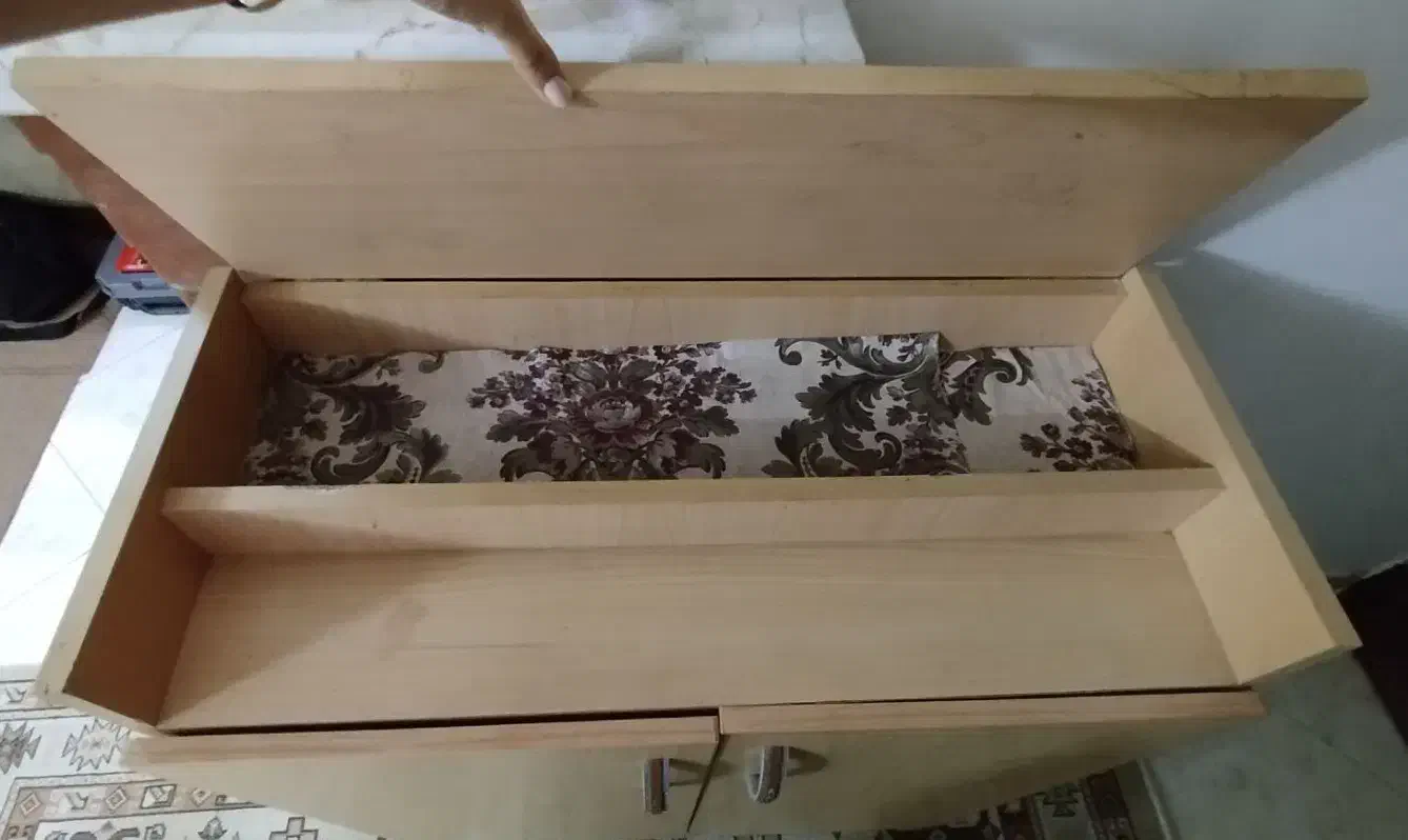 جاکفشی|جاکفشی، کمد، دراور|شاهرود, |دیوار