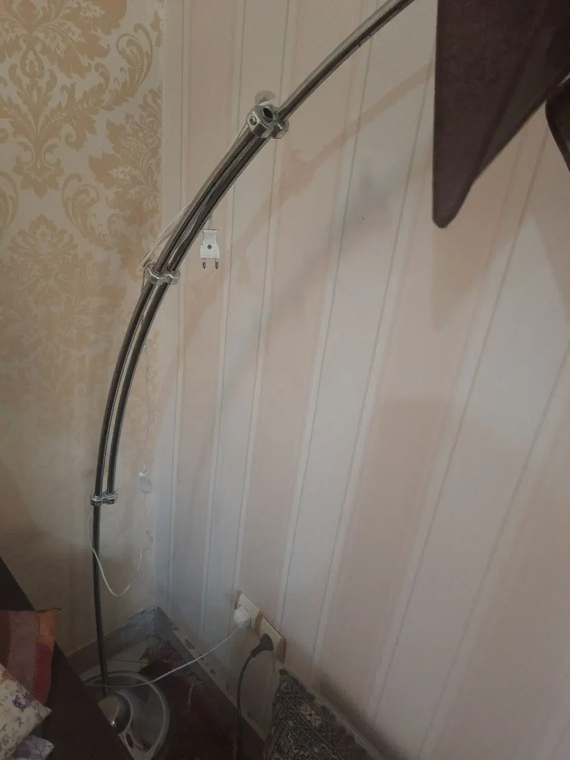 آباژور کنارسالن|چراغ خواب و آباژور|مشهد, نیروی هوایی|دیوار