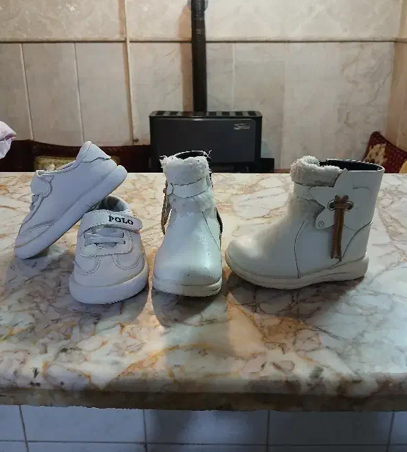 کفش ۲ تا ۳ سال|کفش و لباس بچه|مشهد, کارمندان دوم|دیوار