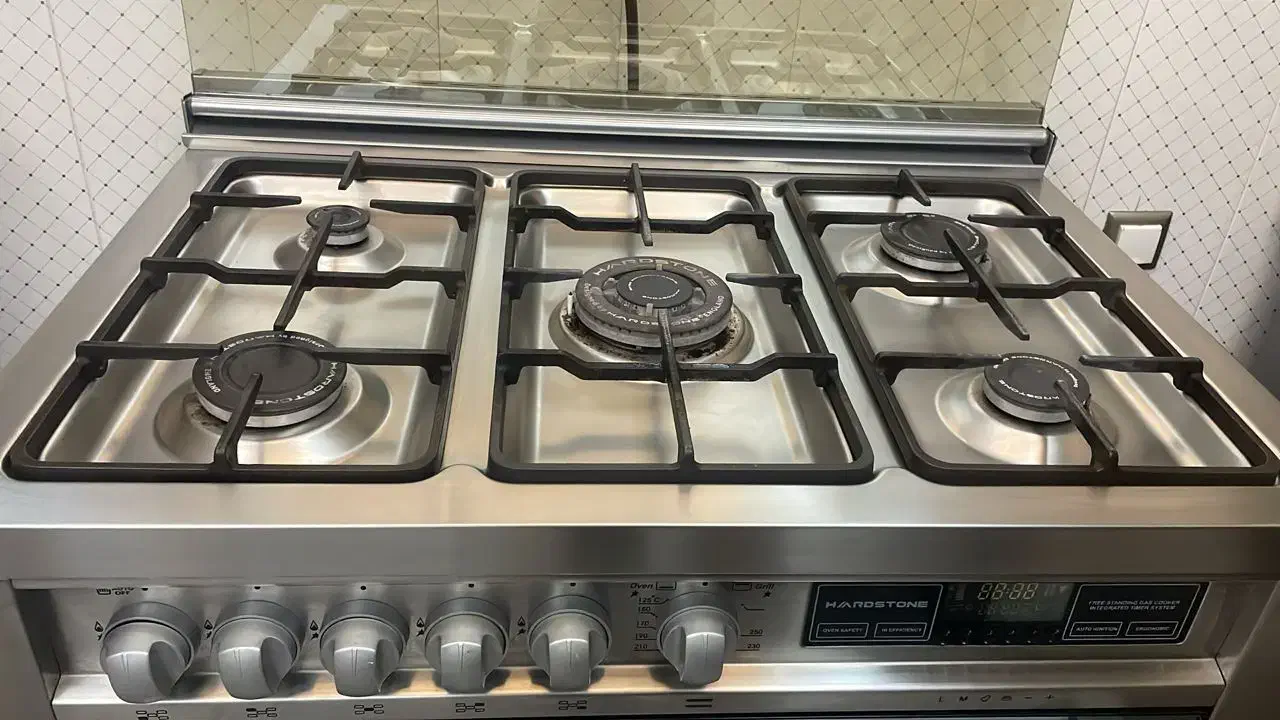 اجاق گاز فر دار ۵ شعله مارک هاردستون کاملا تمیز|اجاق گاز و لوازم برقی پخت‌وپز|بیله سوار, |دیوار