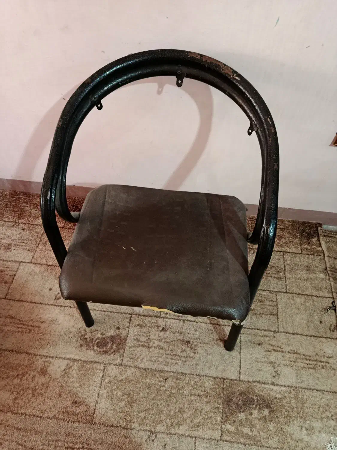 صندلی|مبلمان اداری|بندر گناوه, |دیوار