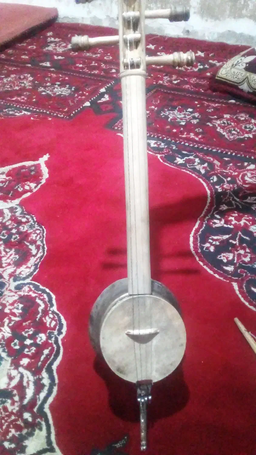 کمانچه|سازهای سنتی|آبدانان, |دیوار