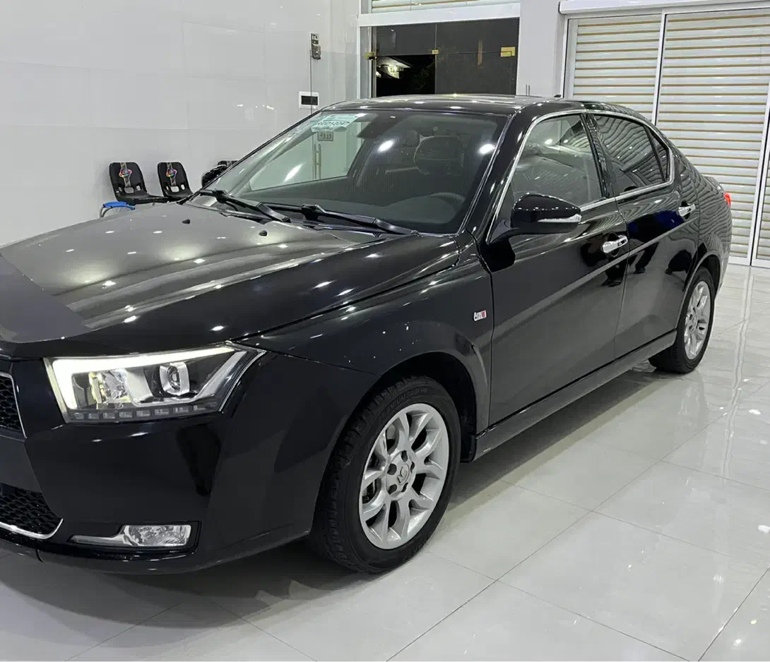 دنا پلاس آپشنال ۱۴۰۳ مشکی در حد صفر کیلومتر|خودرو سواری و وانت|دزفول, |دیوار