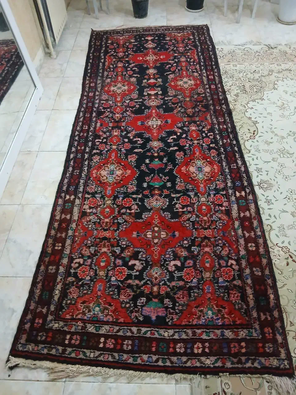 فرش دستبافت بالای صدسال قدمت داره|فرش|کرج, کیانمهر|دیوار