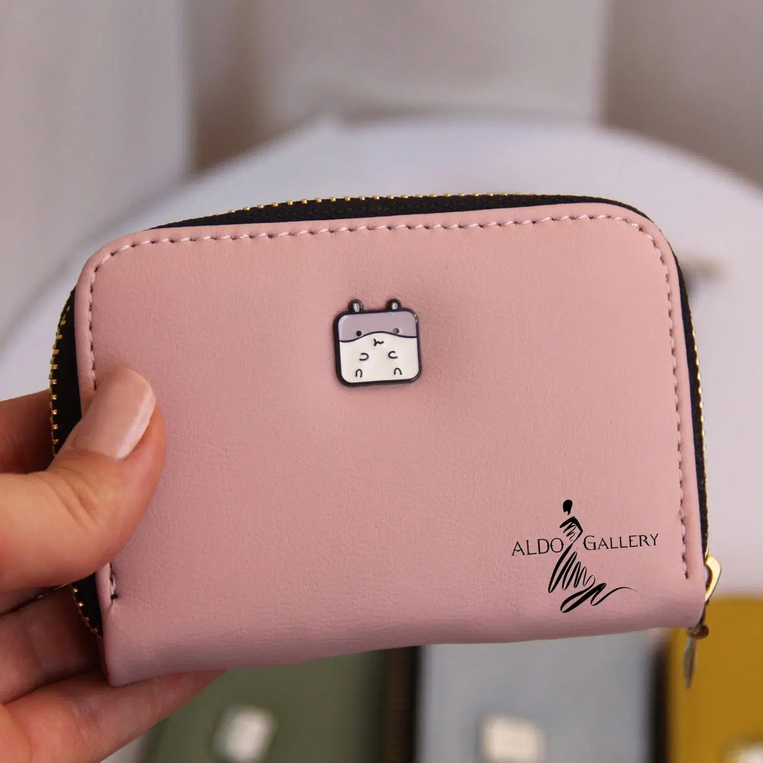 کیف پول گم شده با مژدگانی|اشیا|کرمانشاه, |دیوار