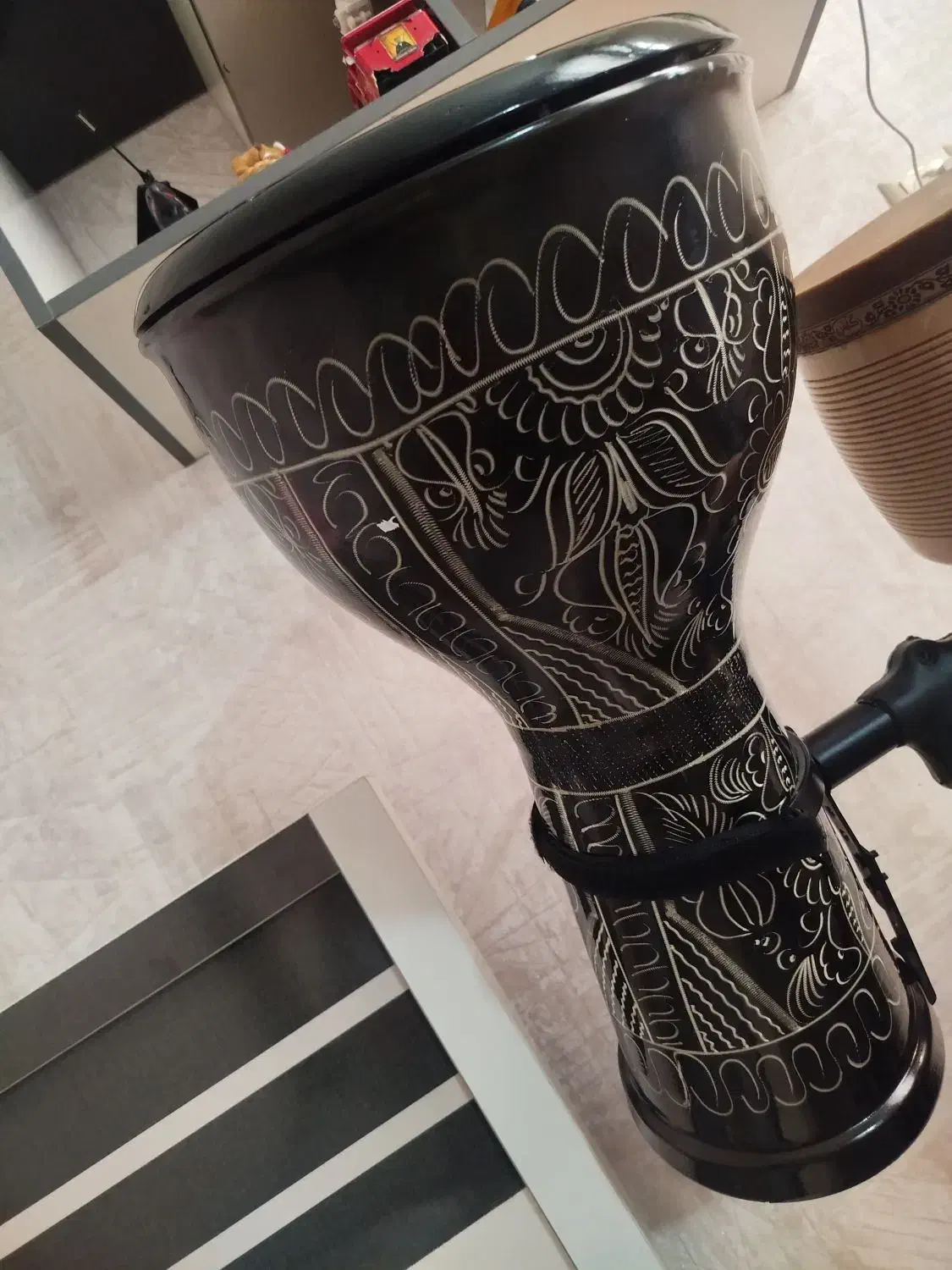 داربوکا VD ترک|سازهای سنتی|سمنان, |دیوار