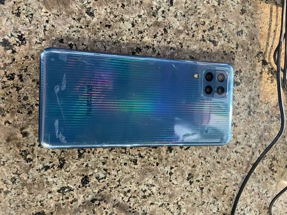 M32 galexy|موبایل|سبزوار, هویزه|دیوار