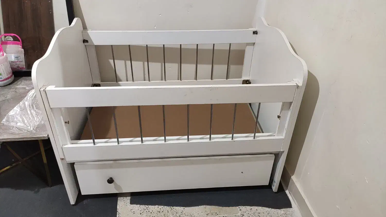 گهواره نوزاد|تخت و صندلی بچه|چهاردانگه (تهران), |دیوار