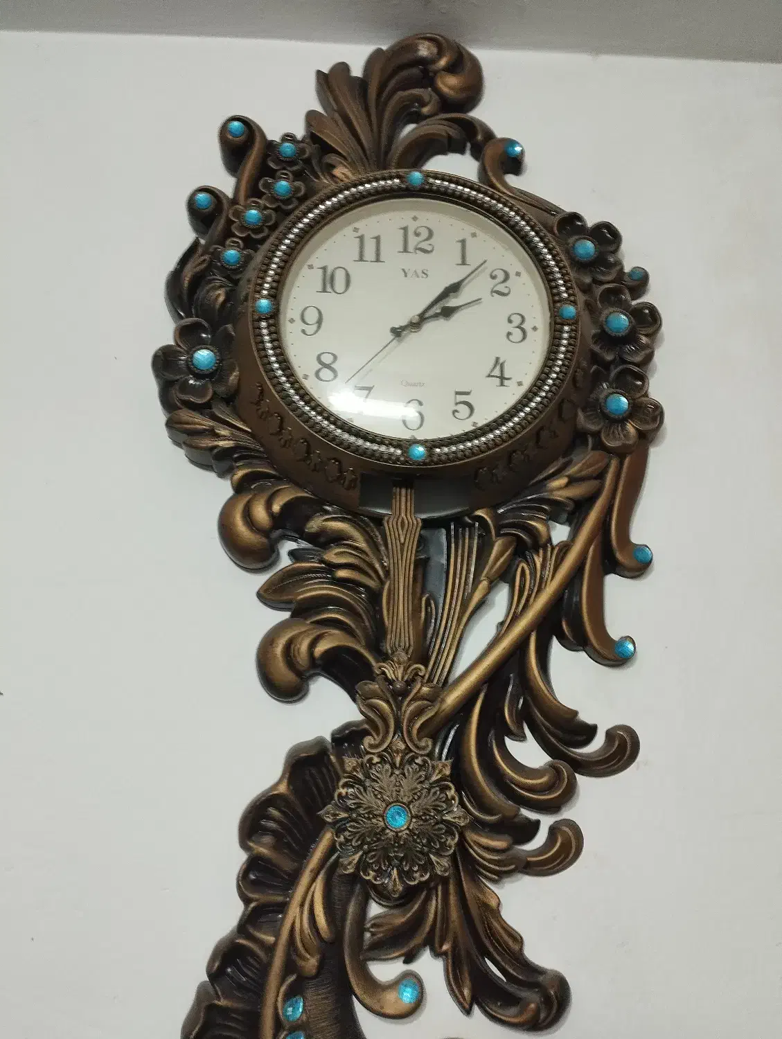 2عدد ساعت/ میزسه تیکه / تلویزیون|تلویزیون و پروژکتور|زاهدان, |دیوار