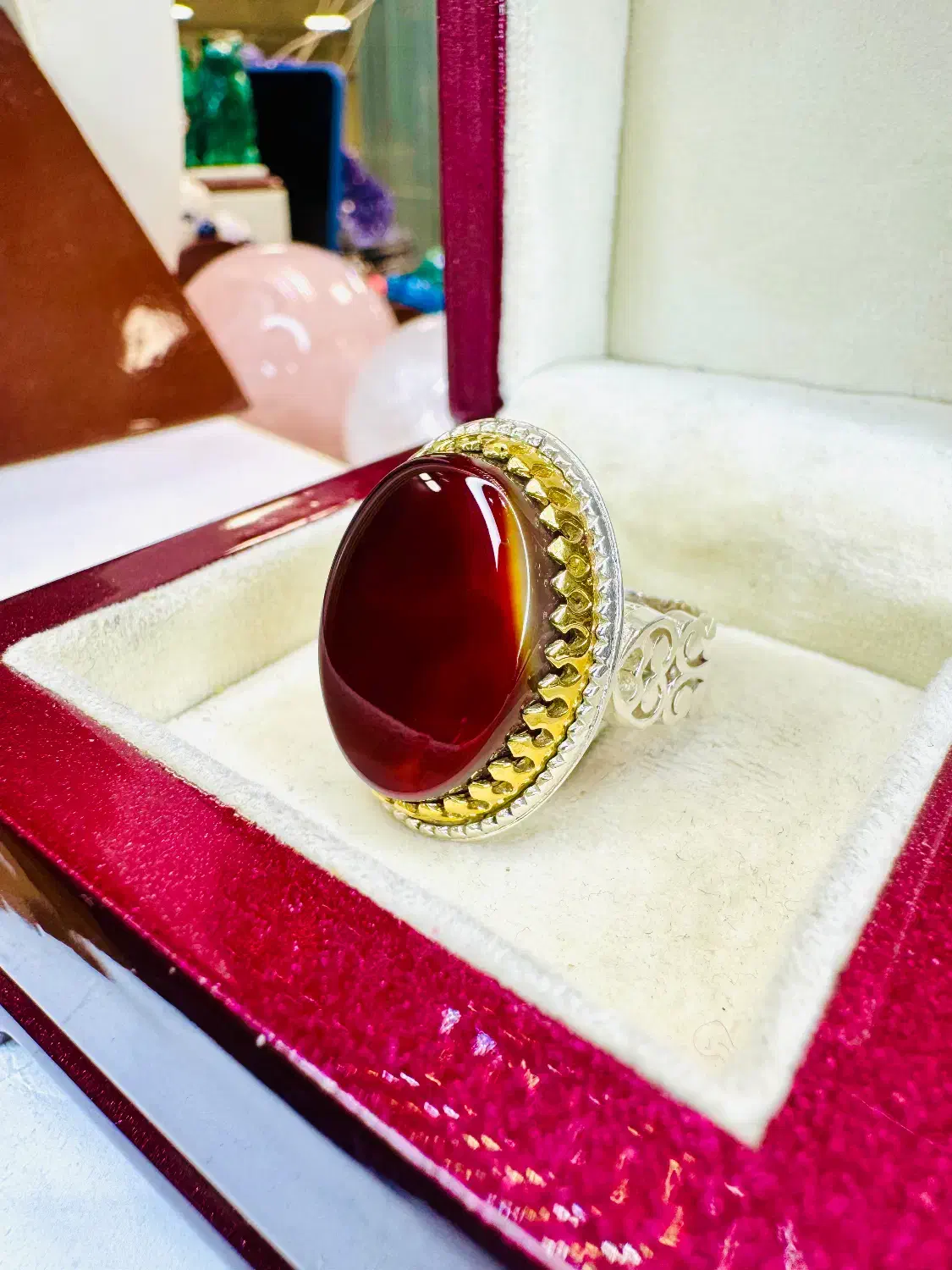 انگشتر فوق کلکسیونی عقیق سرخ هاله دار صفوی خراسانی|بدلیجات|تبریز, |دیوار