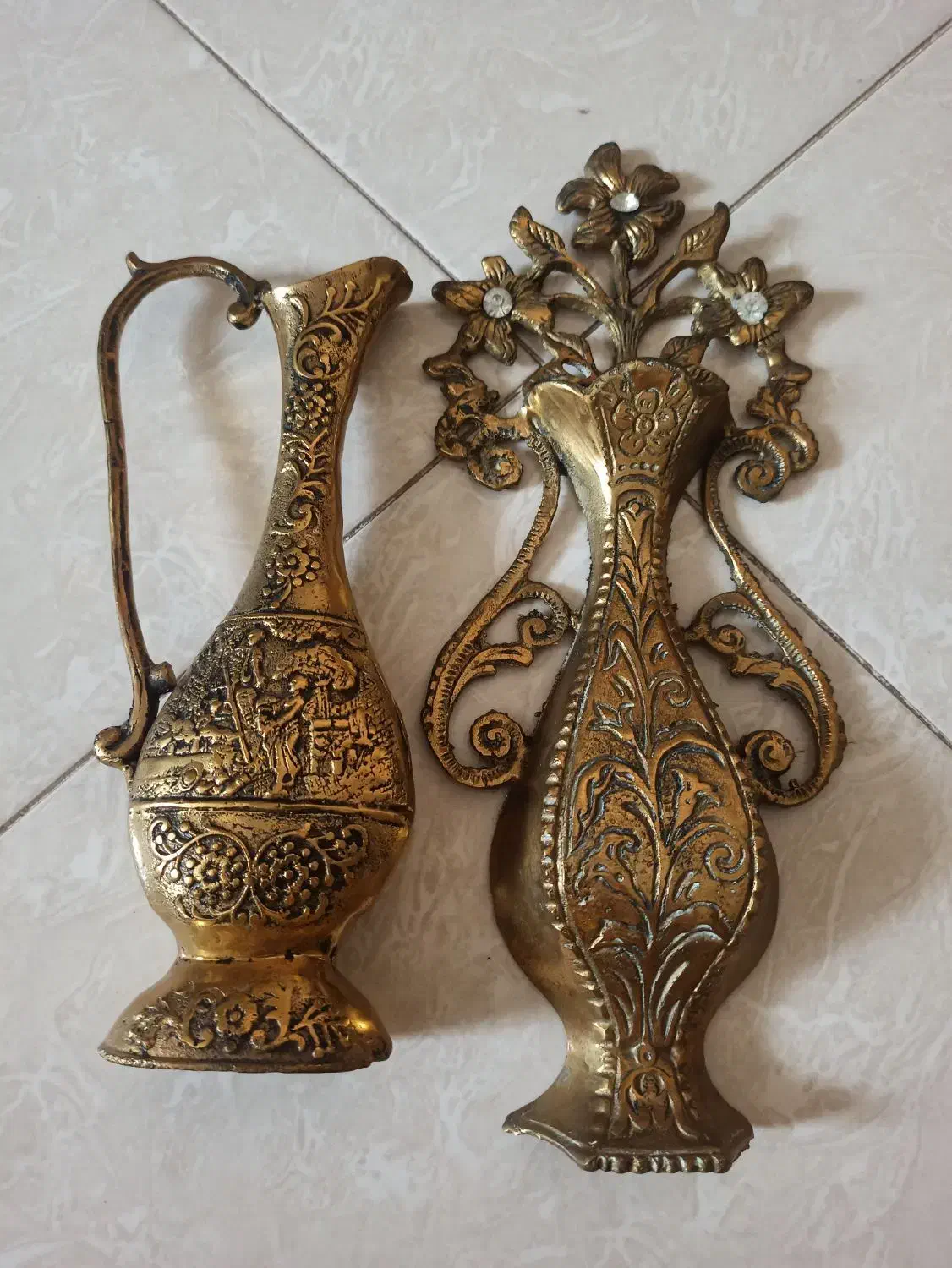 گلدون برنزی|مجسمه، تندیس، ماکت|تهران, مینابی|دیوار