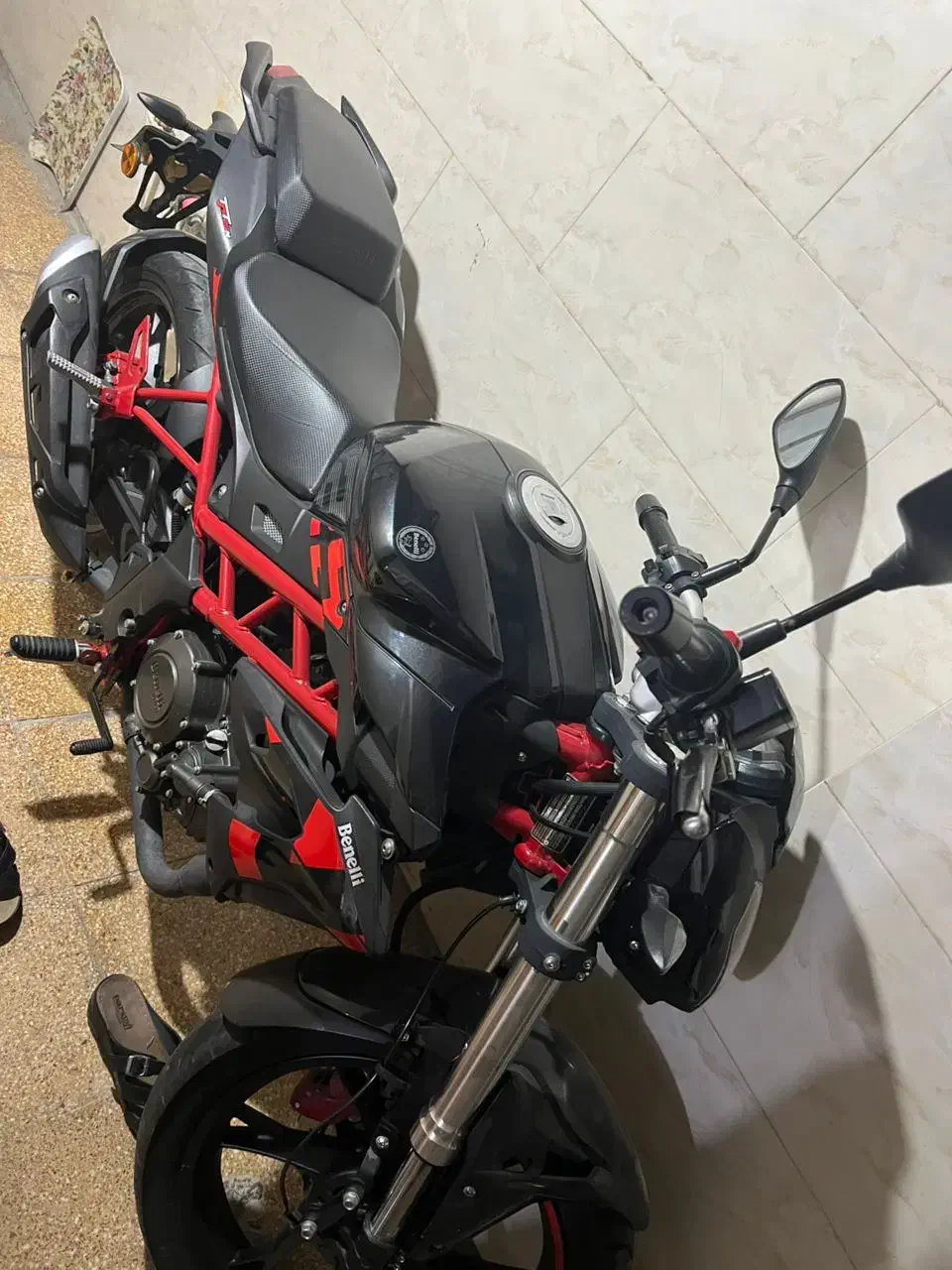 موتورسیکلت بنلی 250 مدل 99 خشک|موتورسیکلت|بندرعباس, |دیوار