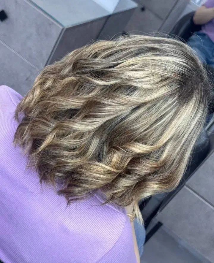 مدل رنگ و لایت مو|خدمات آرایشگری و زیبایی|کنگاور, |دیوار