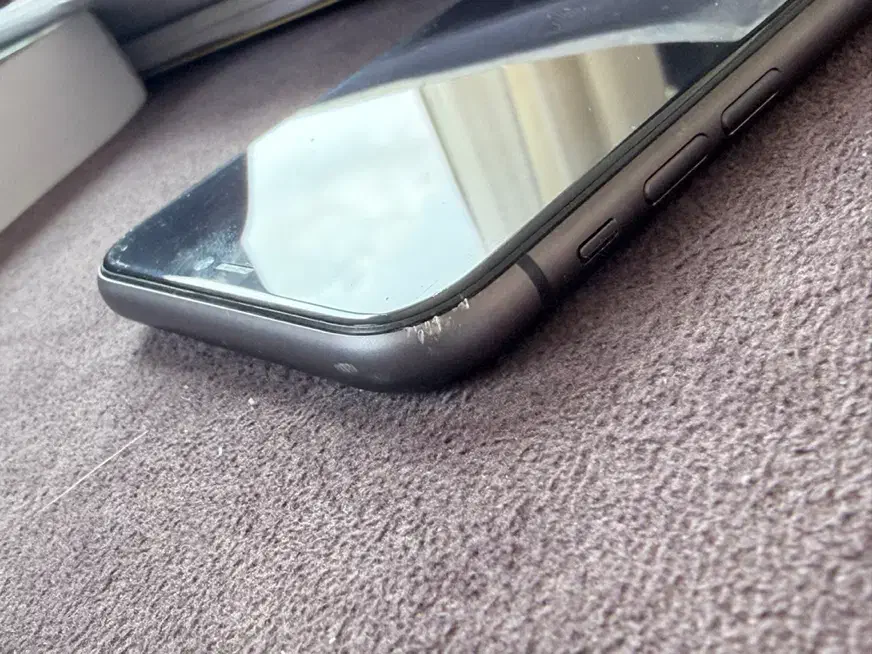 آیفون ۱۱ مشکی ۱۲۸ گیگ|موبایل|کرمان, |دیوار