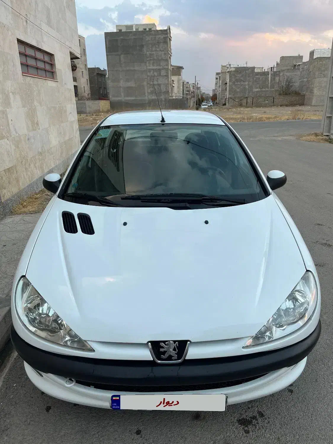 ۲۰۶ مدل ۹۹ بی رنگ کم کار|خودرو سواری و وانت|ابهر, |دیوار