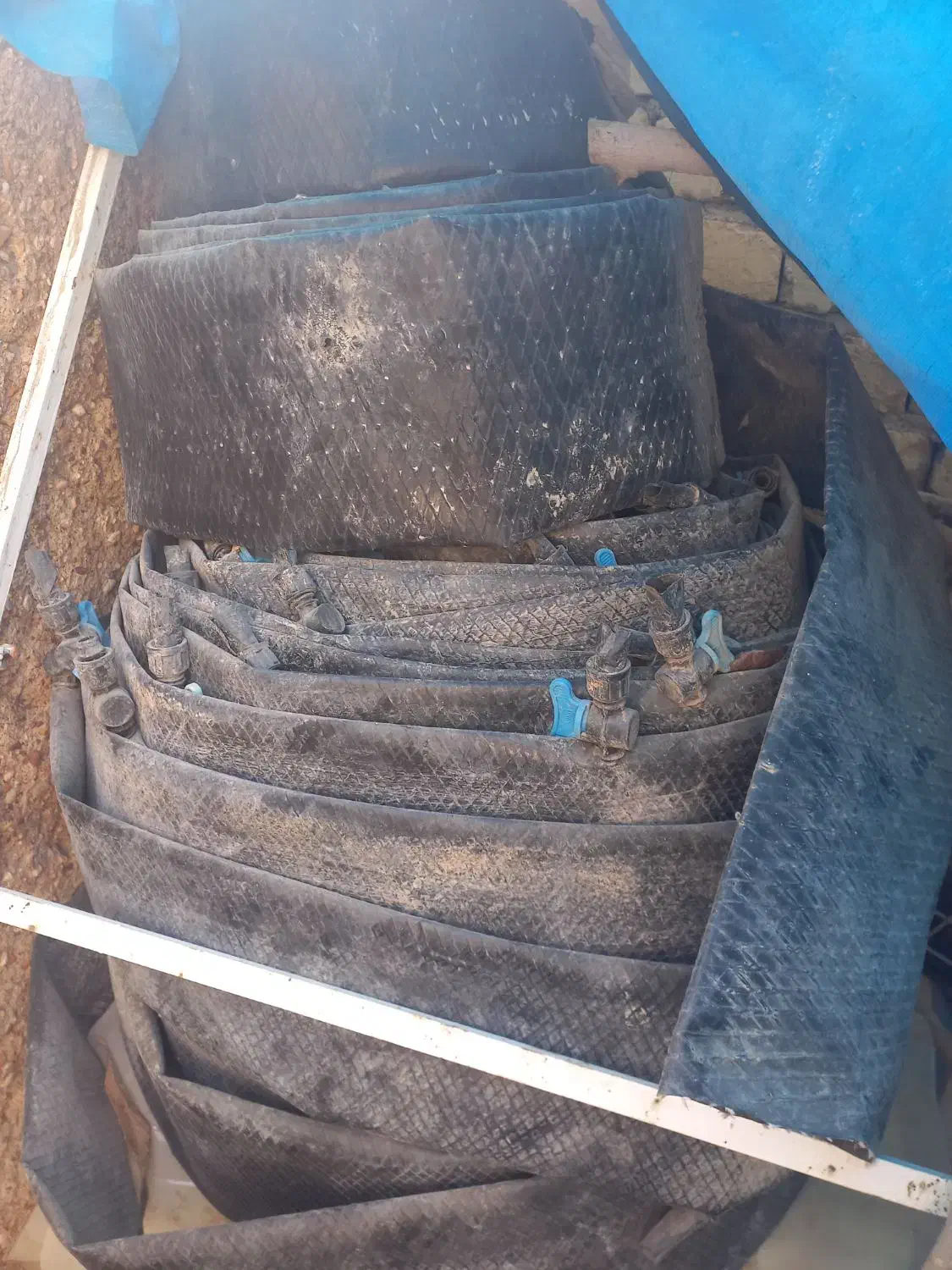 لوله نخی کارکرده سالم.لوله پنج اینچ|خدمات باغبانی و درختکاری|مرودشت, ده بید|دیوار