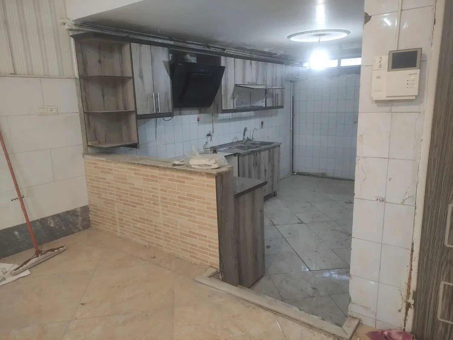 زیر زمین به متراژ 80 متر اجاره داده میشود|اجارهٔ دفتر کار، اتاق اداری، مطب|قم, بنیاد|دیوار